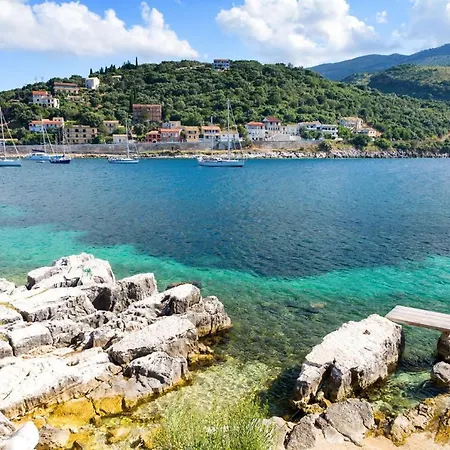 Διαμέρισμα Wave Luxury Κασσιόπη