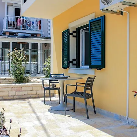 Διαμέρισμα Wave Luxury Κασσιόπη